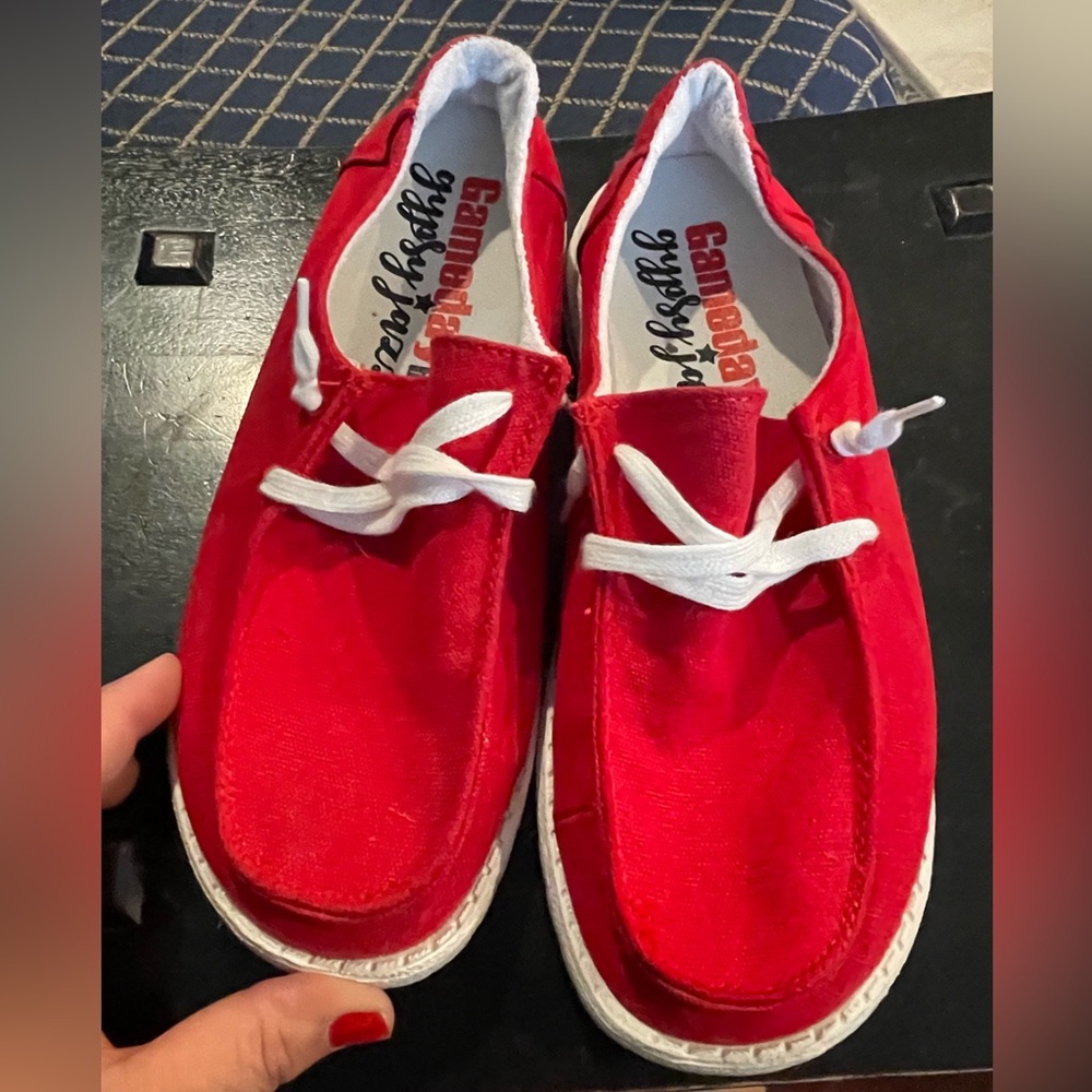 Gypsy Jazz Gameday sneakers size 9